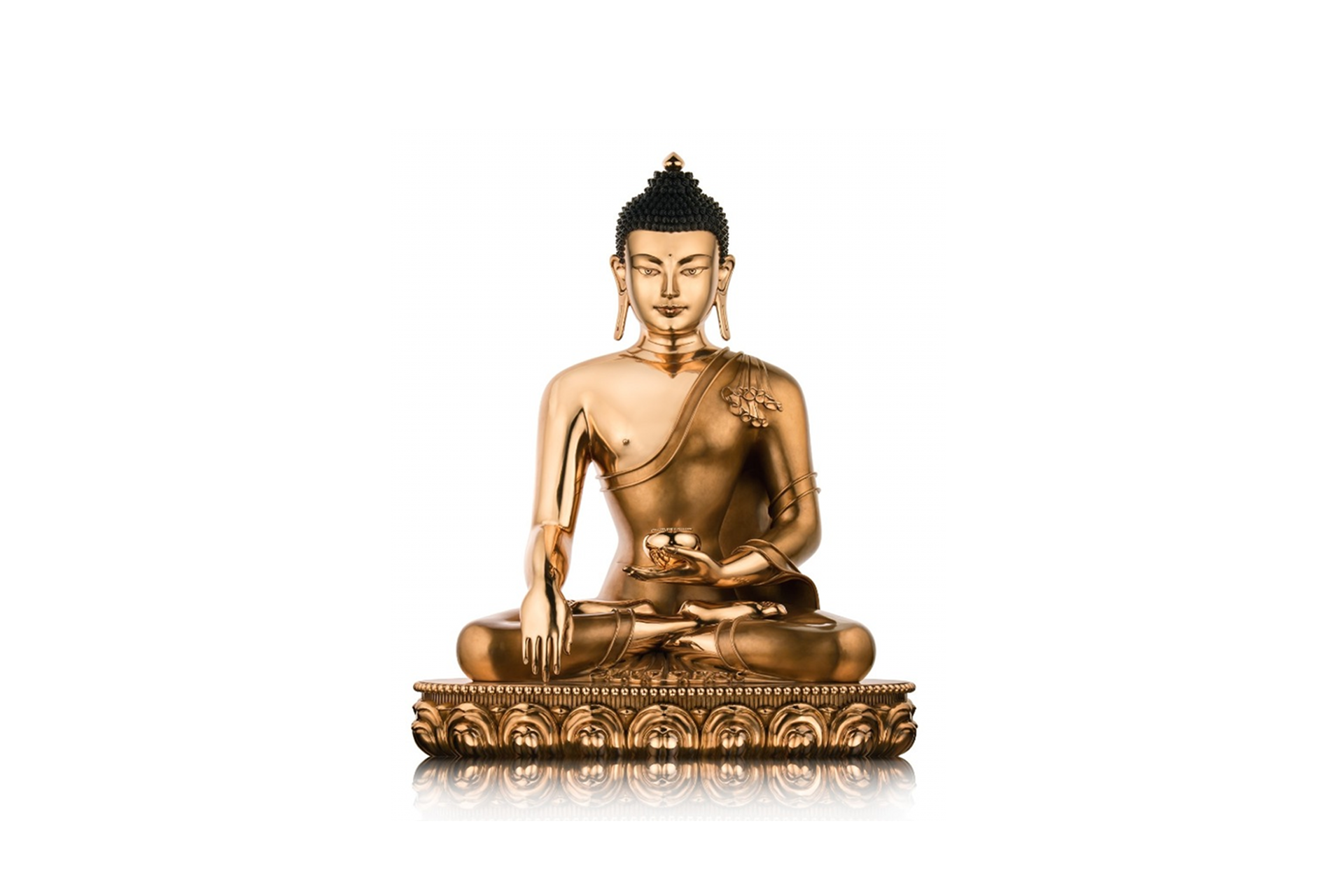 Golden statue of Buddha Shakyamuni